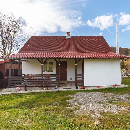 Casa De Vacanta Armi Molidu Экстерьер фото