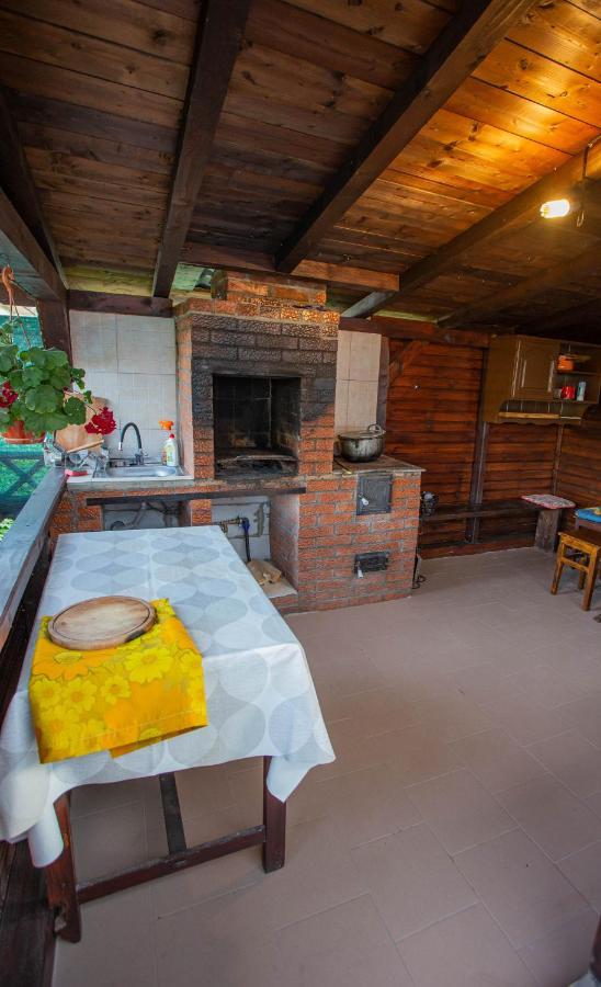 Casa De Vacanta Armi Molidu Экстерьер фото